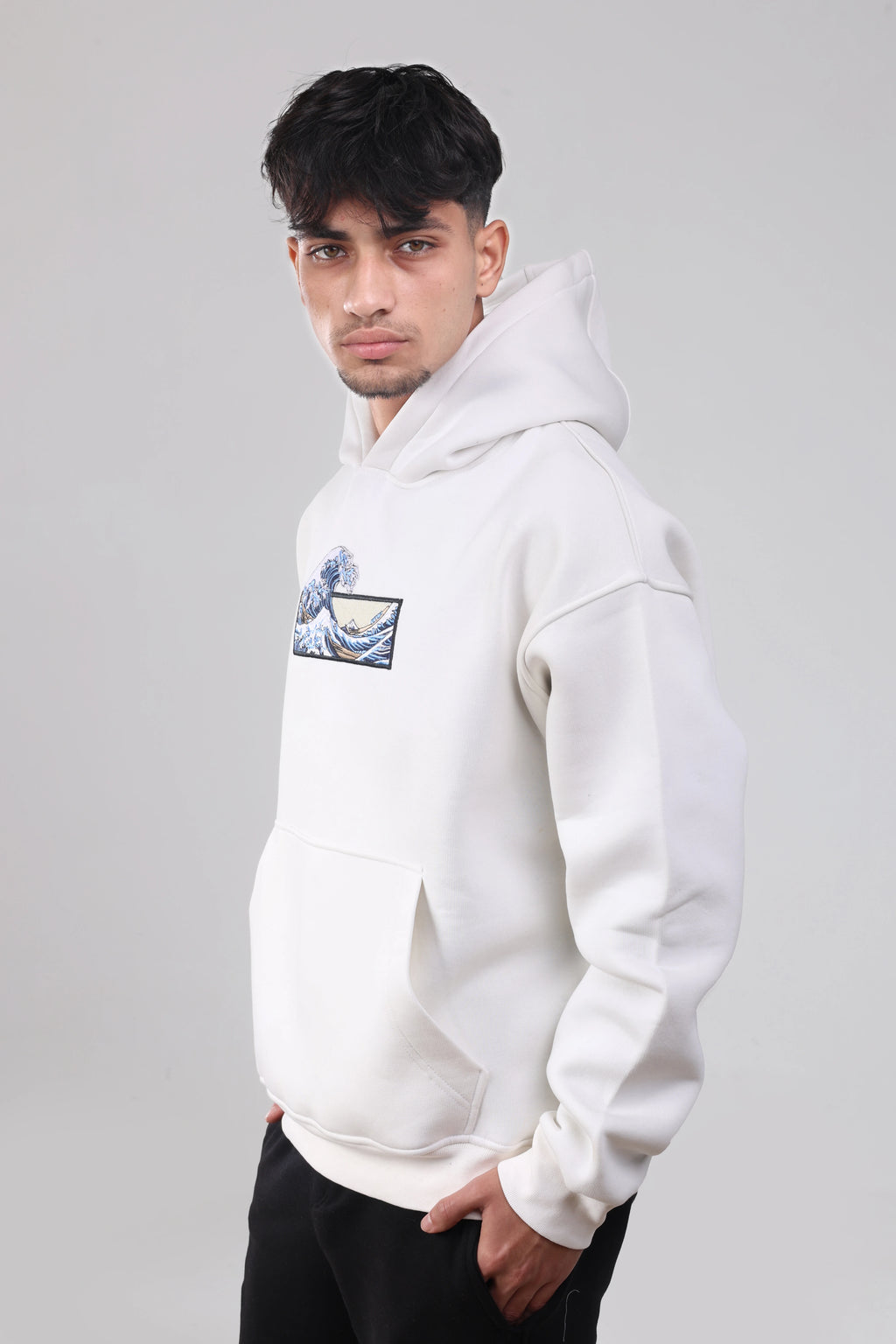 " The Great Wave Off Kanagwa " (White)